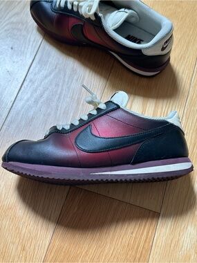 Nike Cortez Unmuted